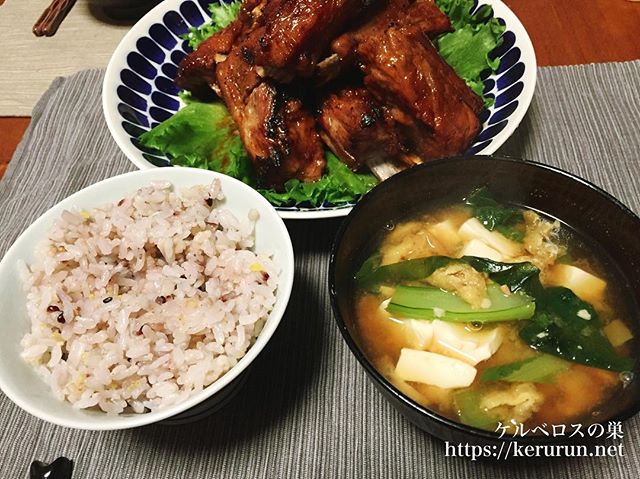 【一汁一菜】スペアリブ＆小松菜と豆腐と油揚げの味噌汁